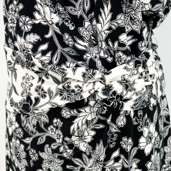 Lands End Dress Plus Sz 2X Black Ivory Floral Stretch Knit Midi Fit n Flare 20W - Picture 11 of 16